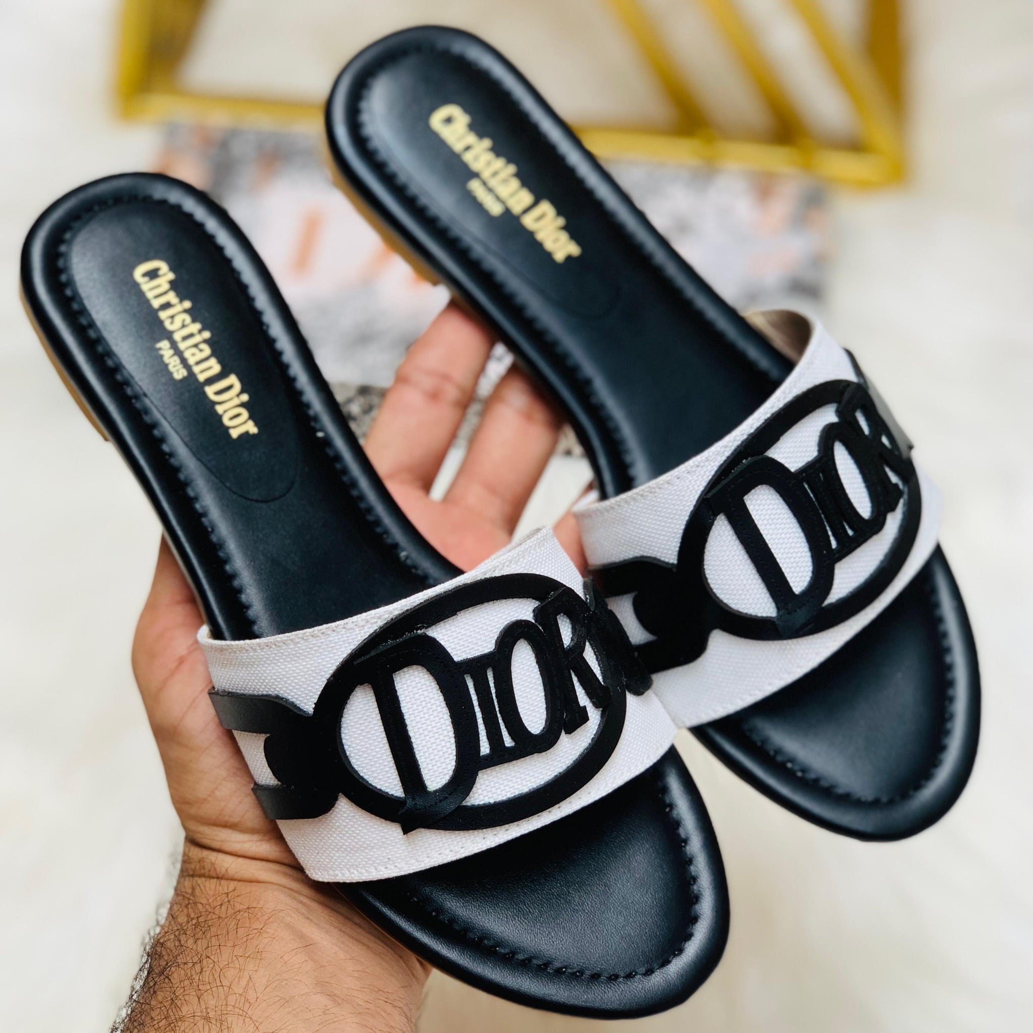 CD ALPHBT FLATS
