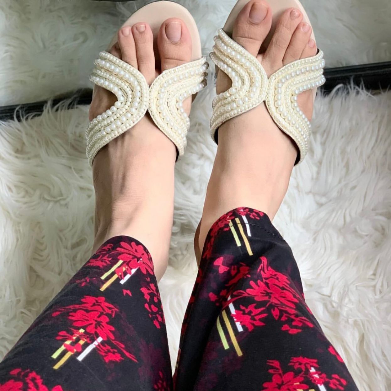 PEARL FLATS