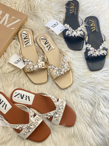 BUNCH FLATS