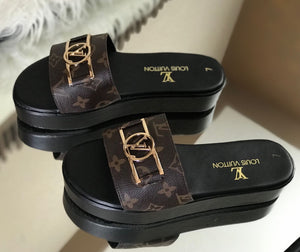 L-V WEDGES