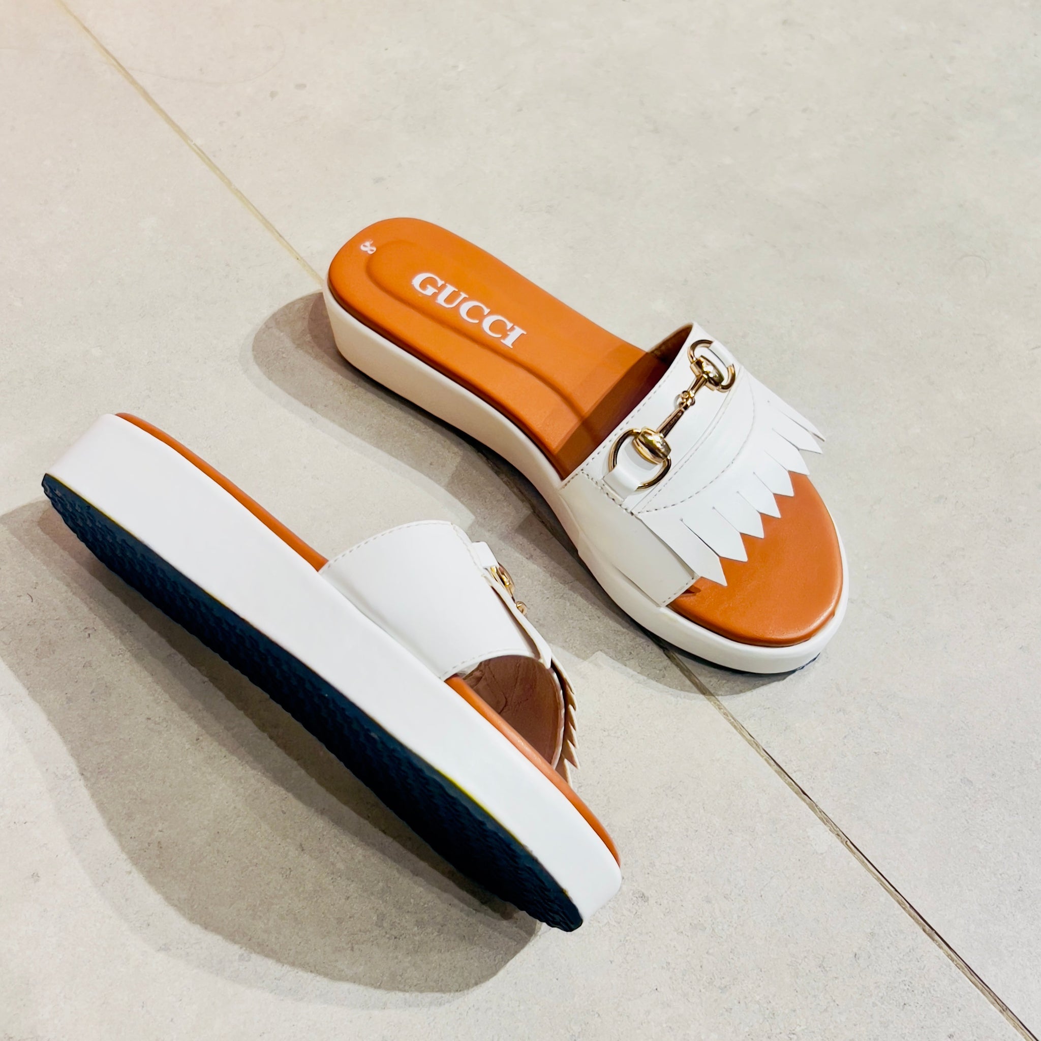 CONTRAST WEDGES