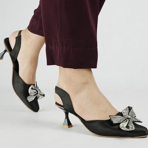 COLOURED BOW HEEL