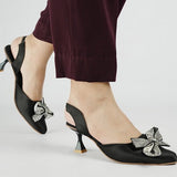 COLOURED BOW HEEL