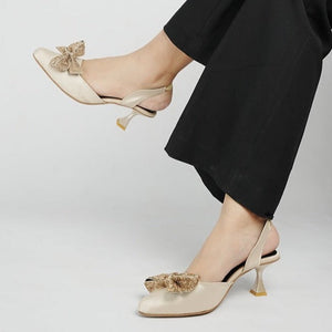 COLOURED BOW HEEL