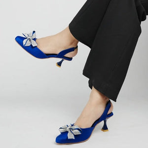 COLOURED BOW HEEL