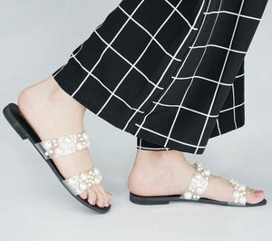 TRANSPARENT PEARLS