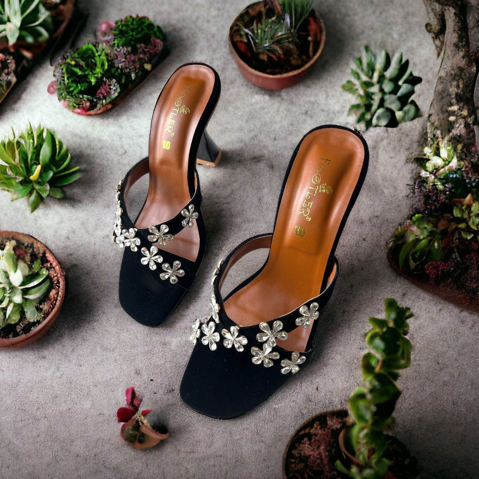 FLOWER PATCH HEEL