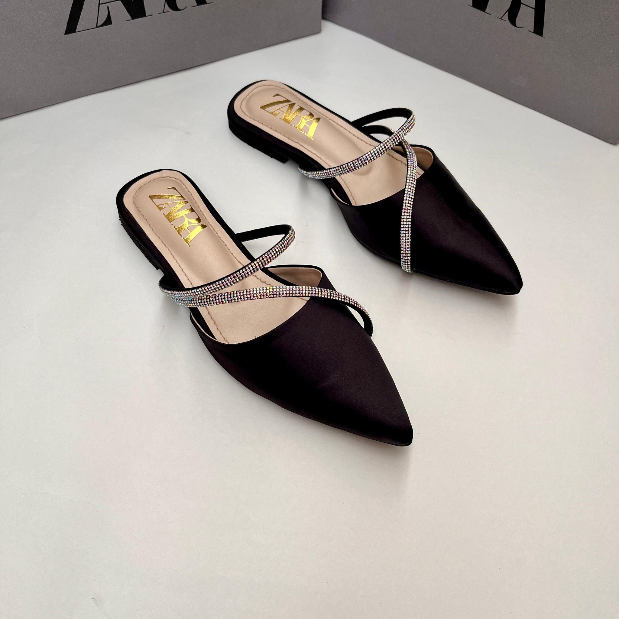 POINTED TOE MULES