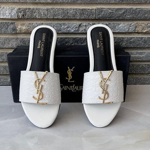 CROCODILE FLATS