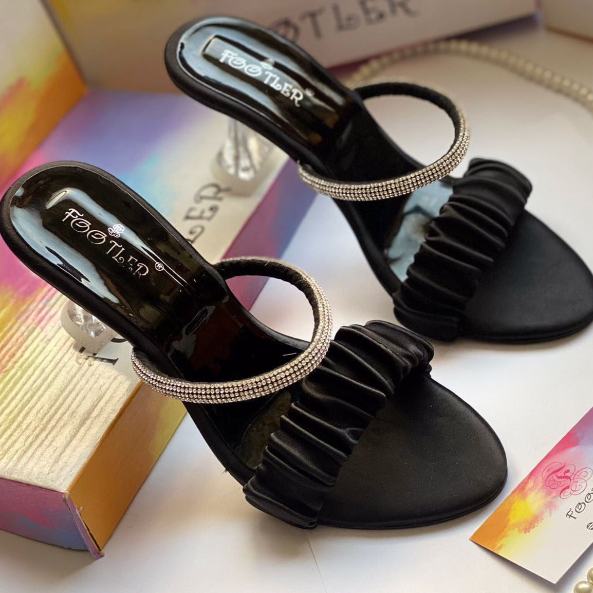 FRILL KITTEN HEEL