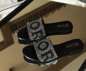 GLITTER FLATS