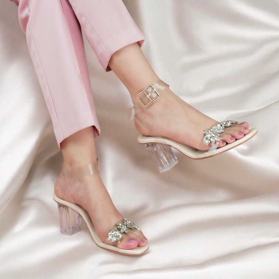 JM HEELS