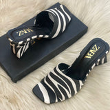 ZEBRA HEEL