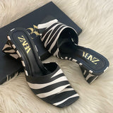 ZEBRA HEEL